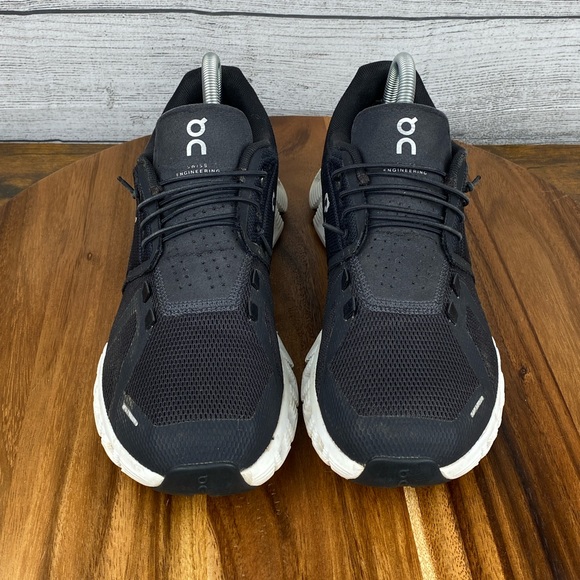 ON Running Cloud 5 Black White Lifestyle Shoe Men’s Sneaker Size 8 - Picture 8 of 12